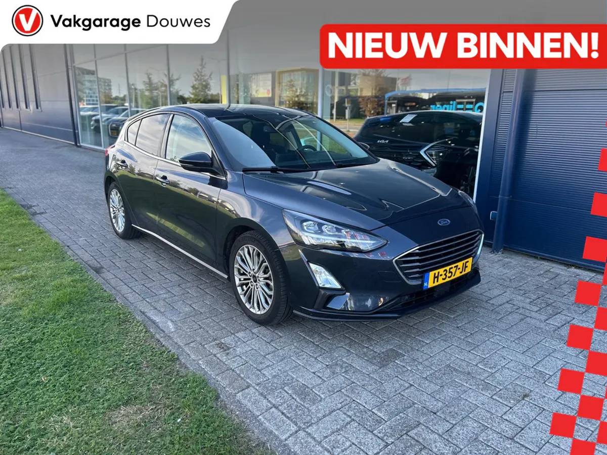 Ford Focus (2020) — foto 1