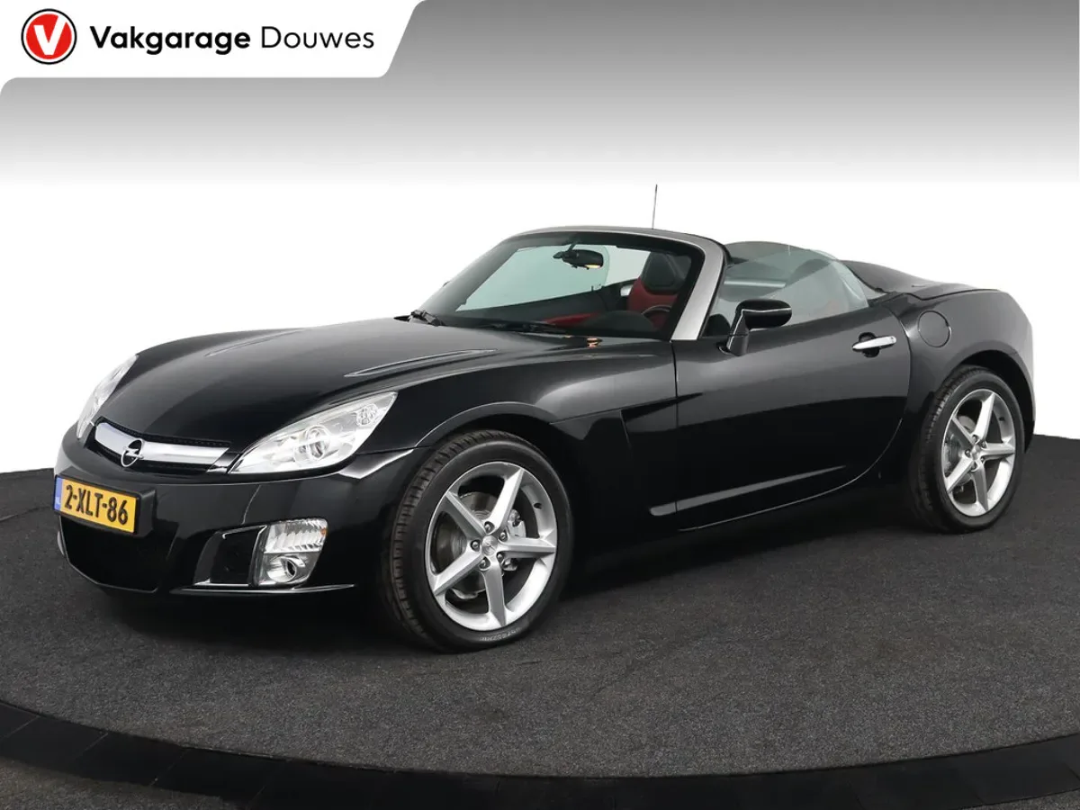 Opel GT (2008) — foto 1
