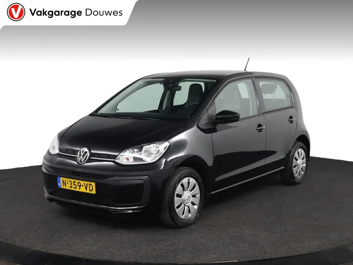 Volkswagen Up! (2022) — foto 1