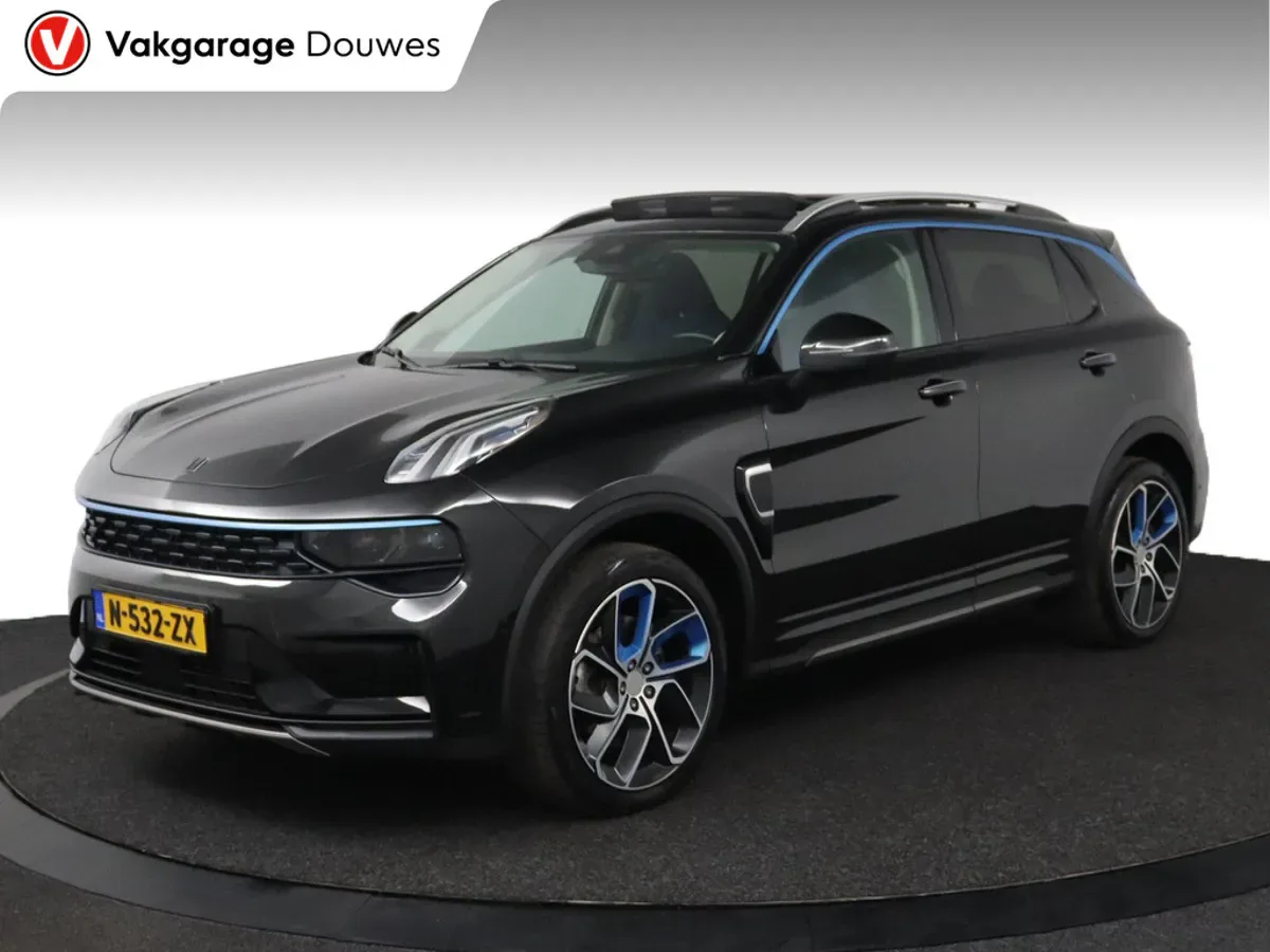 Lynk & Co 01 (2022) — foto 1