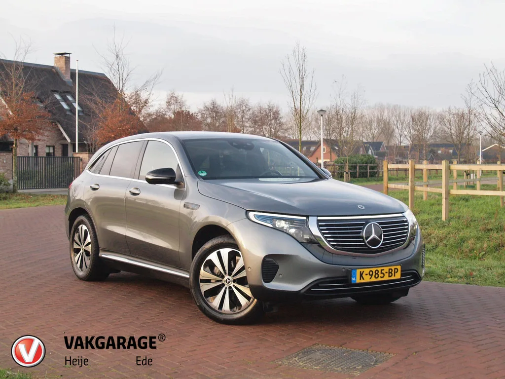 Mercedes-Benz EQC (2020) — foto 1