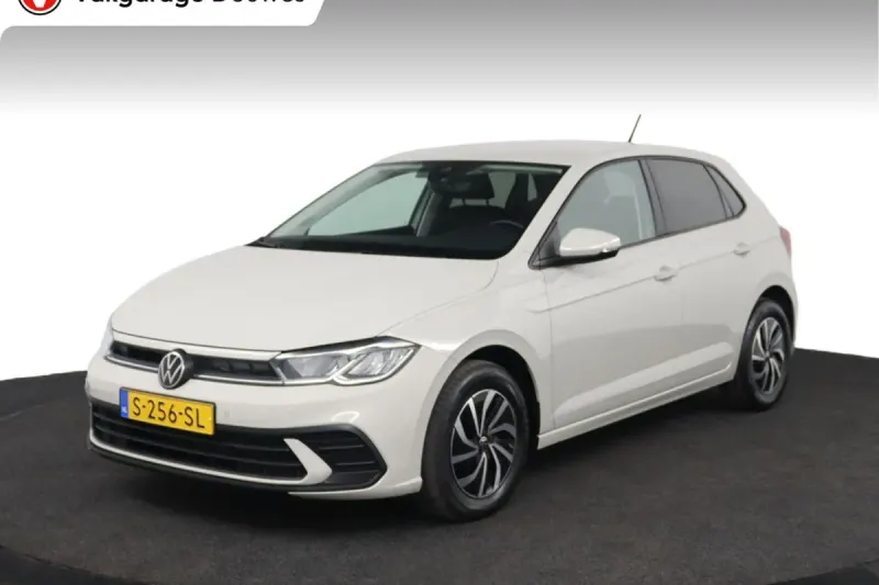 Volkswagen Polo (2023)