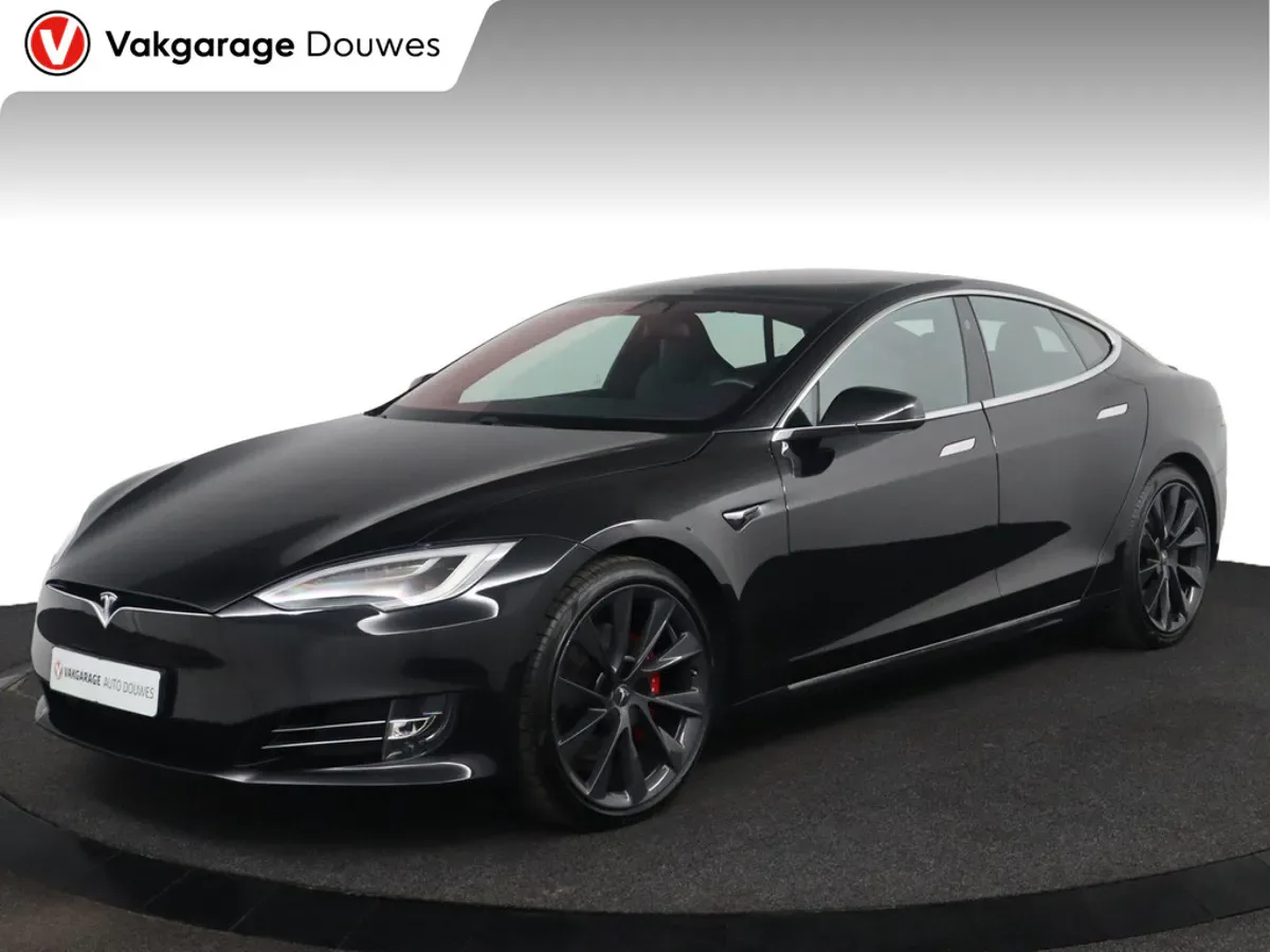 Tesla Model S (2018) — foto 1