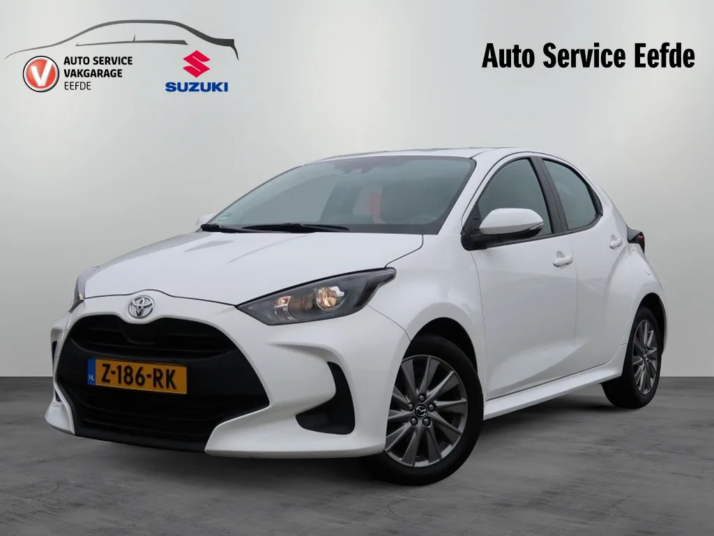 Toyota Yaris (2021) — foto 1