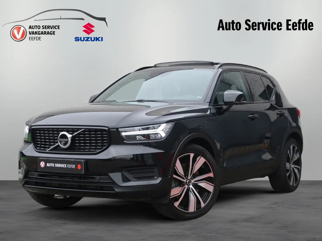 Volvo XC40 (2022) — foto 1