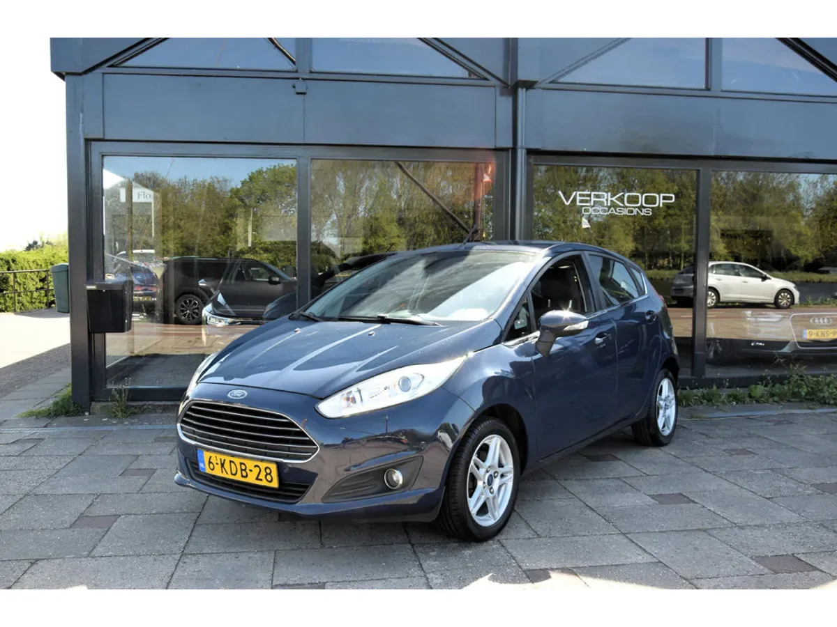 Ford Fiesta (2013) — foto 1