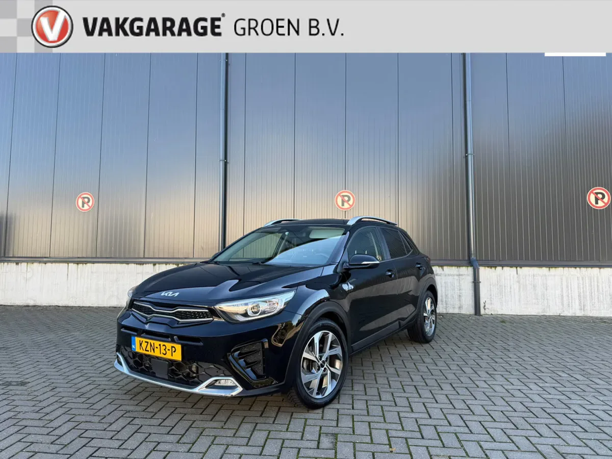 Kia Stonic (2022) — foto 1