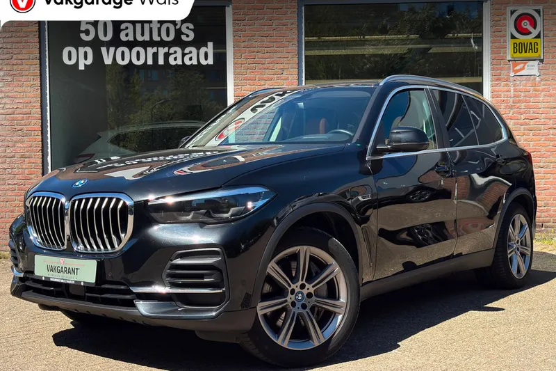 BMW X5 (2022)