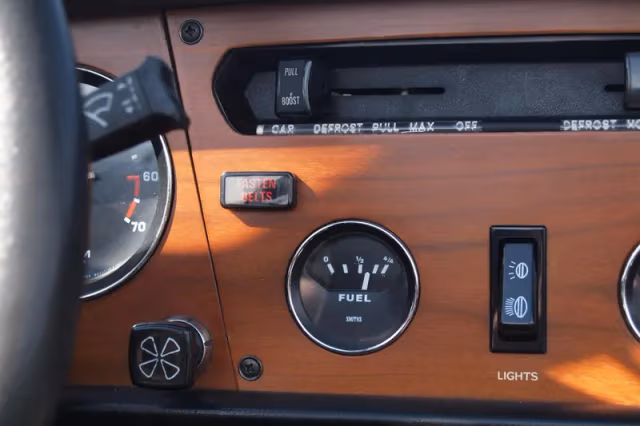 Triumph Spitfire (1981) thumbnail 17