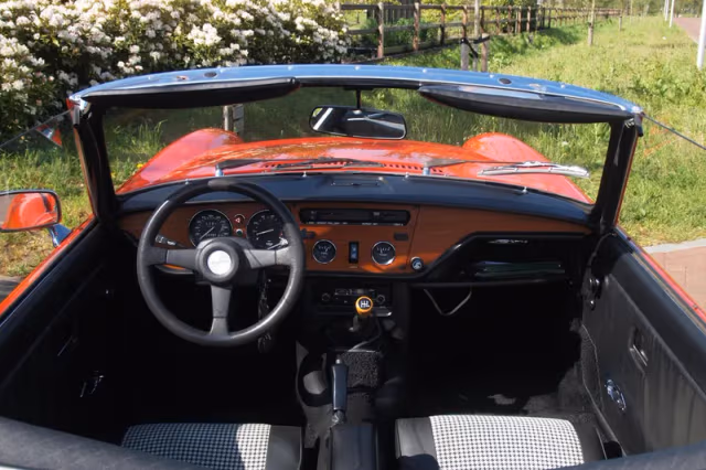 Triumph Spitfire (1981) thumbnail 3