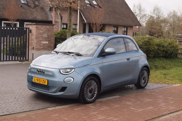 Fiat 500C (2021) thumbnail 14