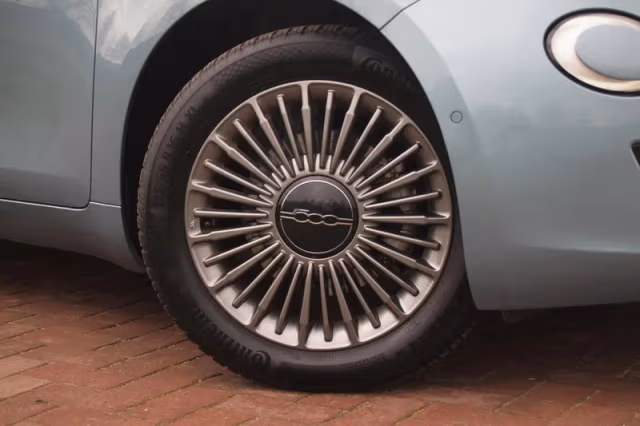 Fiat 500C (2021) thumbnail 16