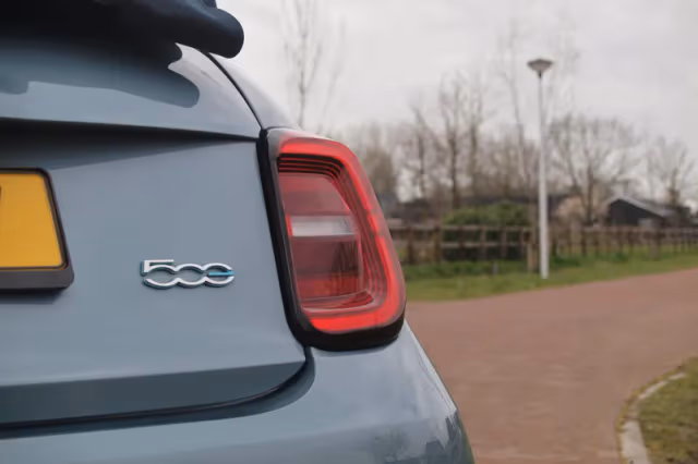 Fiat 500C (2021) thumbnail 18