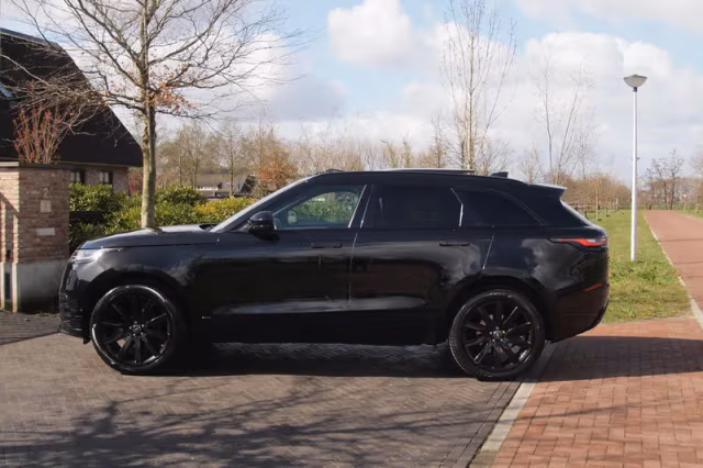 Land Rover Range Rover Velar (2018) thumbnail 9