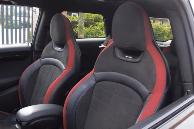 MINI Cooper (2015) thumbnail 14