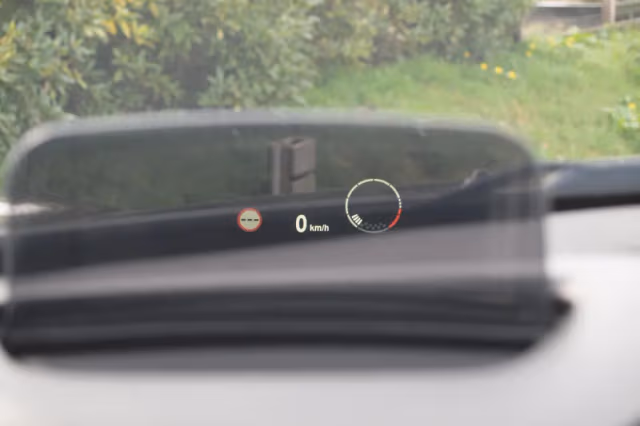 MINI Cooper (2015) thumbnail 22