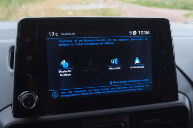 Peugeot Partner (2020) thumbnail 19