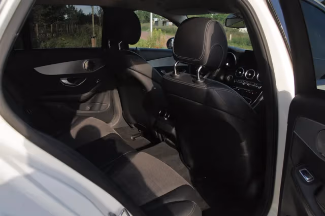 Mercedes-Benz C-Klasse (2016) thumbnail 27