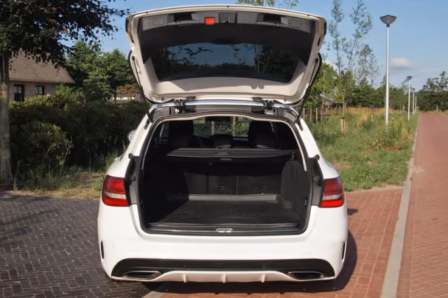 Mercedes-Benz C-Klasse (2016) thumbnail 28