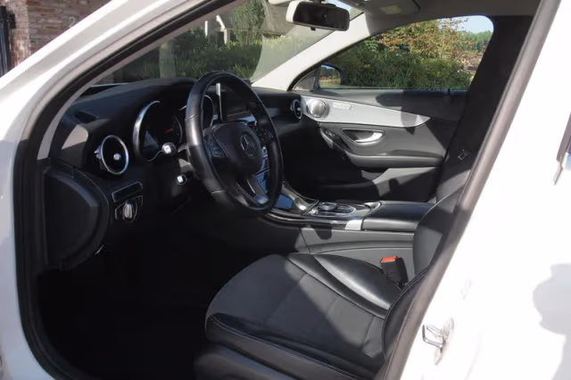Mercedes-Benz C-Klasse (2016) thumbnail 5