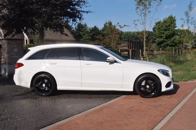 Mercedes-Benz C-Klasse (2016) thumbnail 9