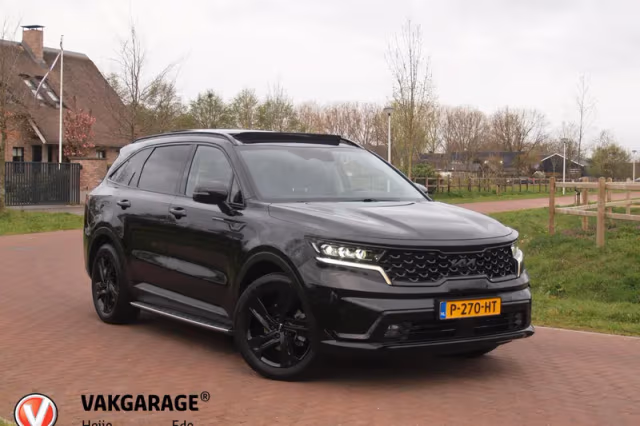 Kia Sorento (2022) thumbnail 2