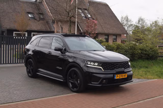 Kia Sorento (2022) thumbnail 5