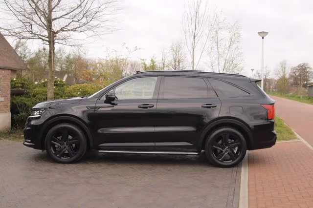 Kia Sorento (2022) thumbnail 8