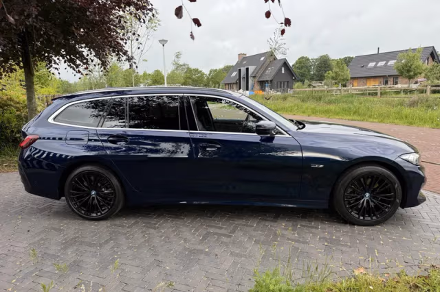 BMW 3-Serie (2022) thumbnail 8