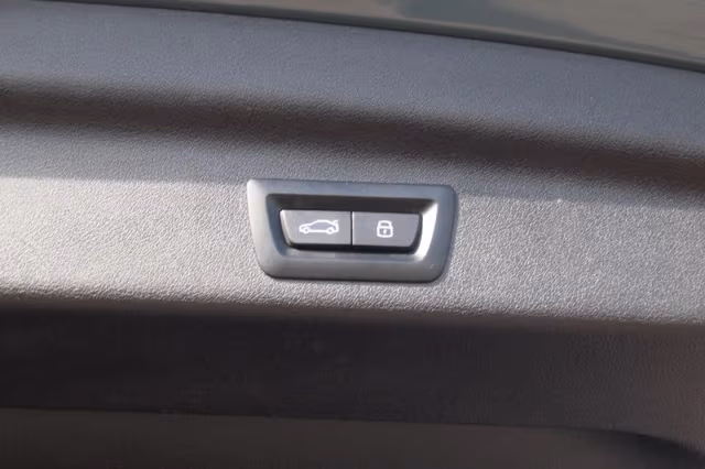 BMW X1 (2022) thumbnail 30