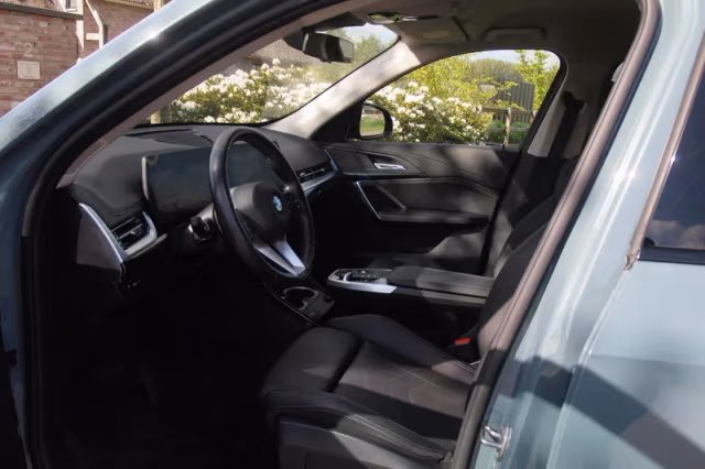 BMW X1 (2022) thumbnail 5