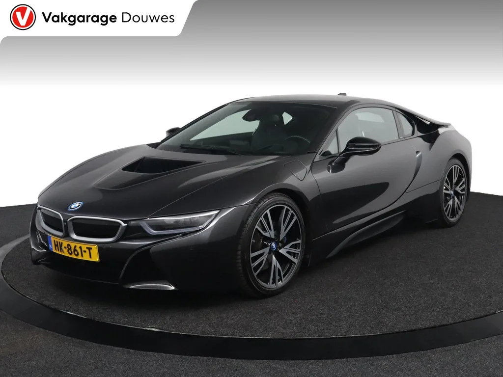 BMW I8 (2015) — foto 1