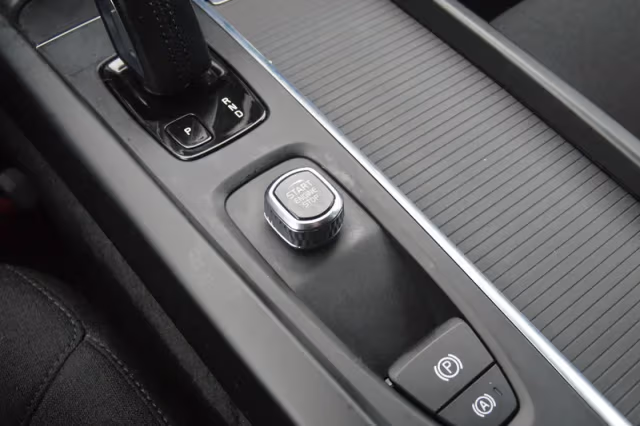 Volvo V60 (2020) thumbnail 24