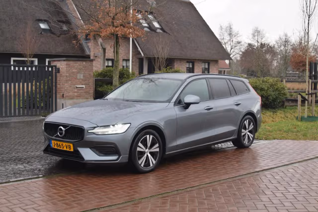 Volvo V60 (2020) thumbnail 8