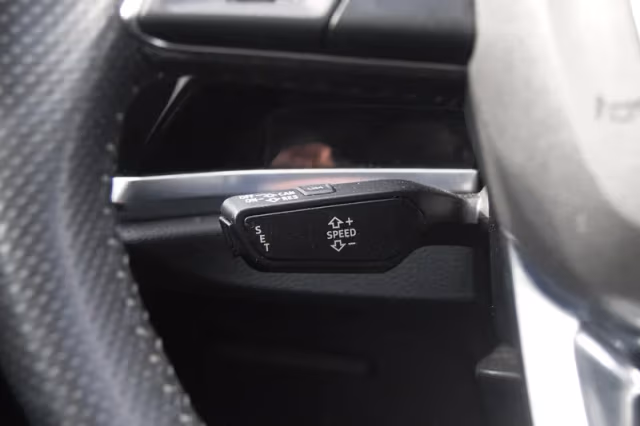 Audi Q3 (2019) thumbnail 19