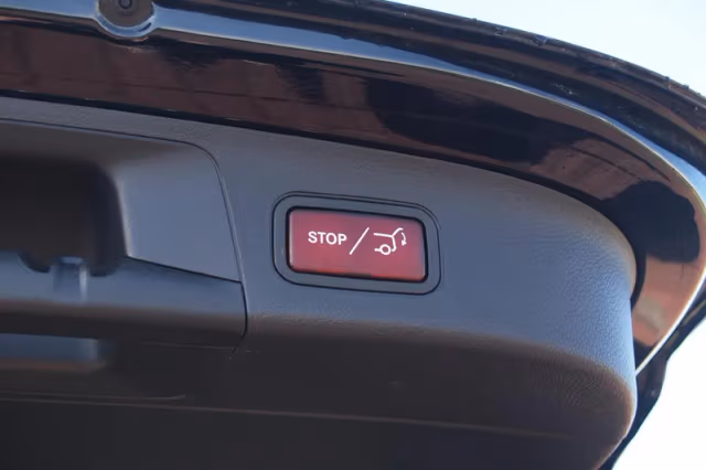 Mercedes-Benz EQA (2022) thumbnail 22