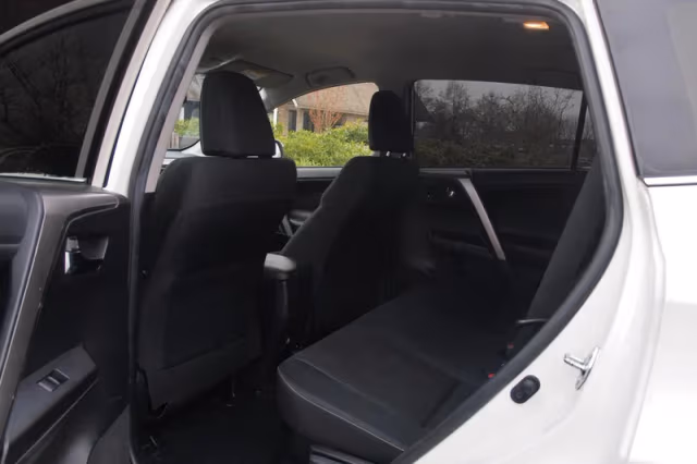Toyota RAV4 (2019) thumbnail 27