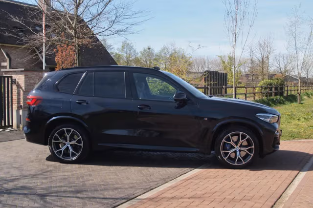 BMW X5 (2020) thumbnail 13