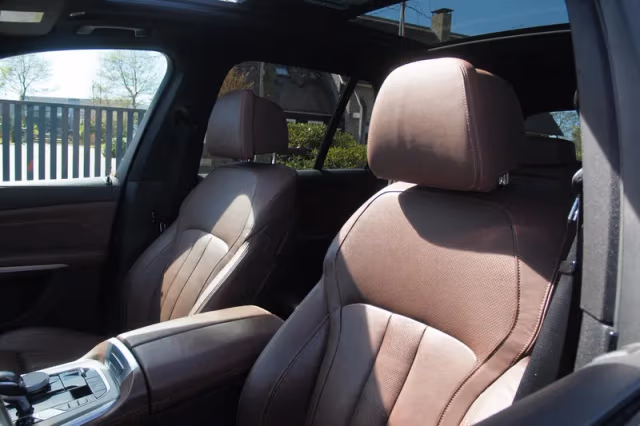 BMW X5 (2020) thumbnail 16