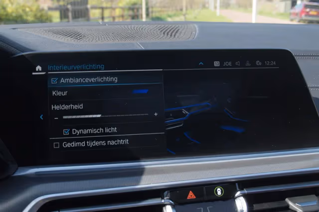 BMW X5 (2020) thumbnail 25