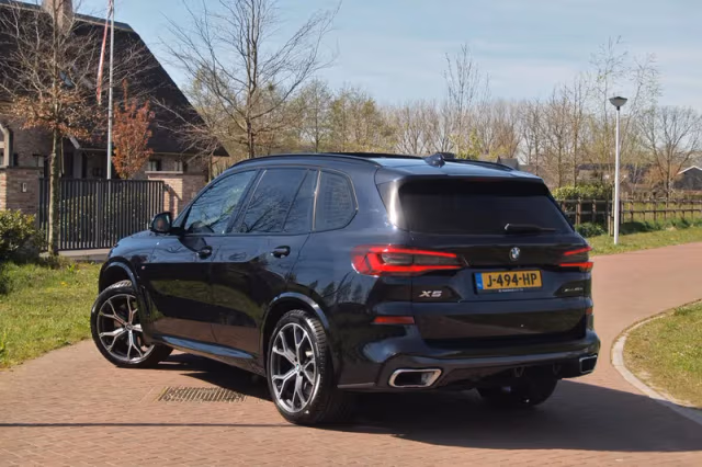 BMW X5 (2020) thumbnail 5