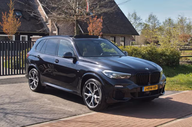 BMW X5 (2020) thumbnail 6