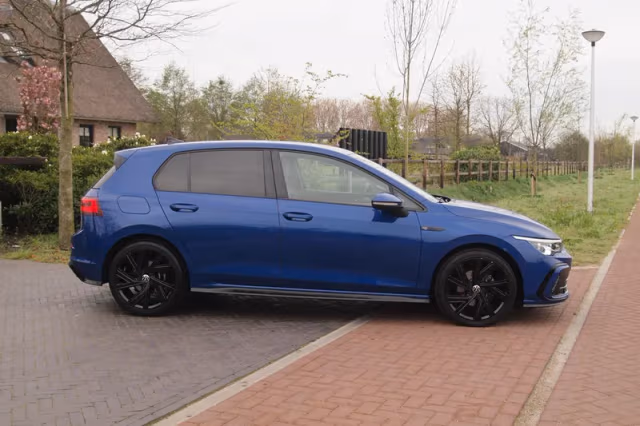 Volkswagen Golf (2021) thumbnail 10