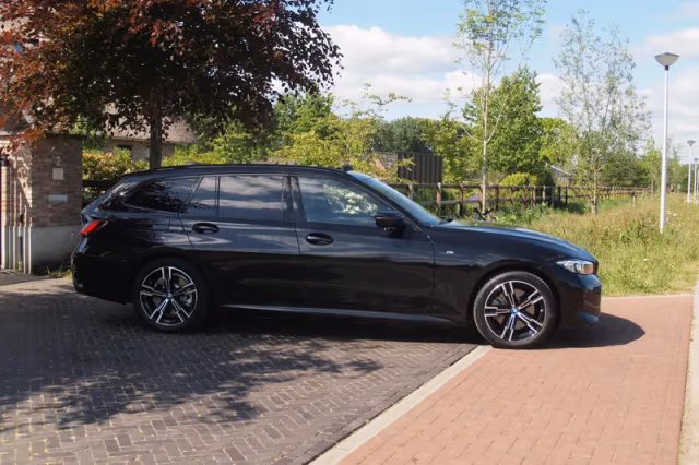 BMW 3-Serie (2023) thumbnail 13