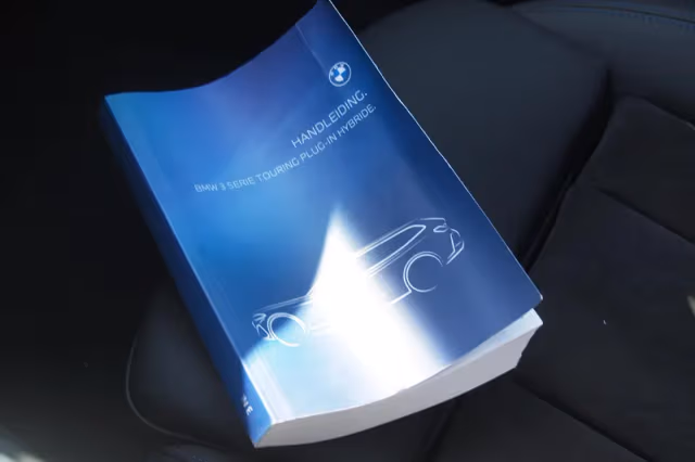 BMW 3-Serie (2023) thumbnail 37