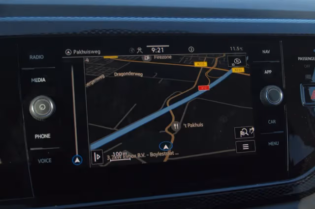 Volkswagen Polo (2022) thumbnail 20