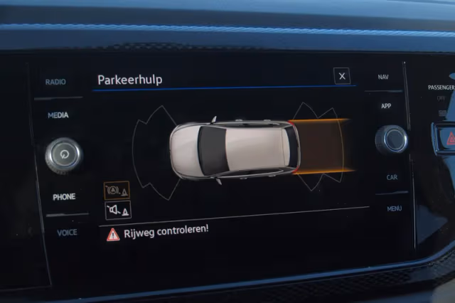 Volkswagen Polo (2022) thumbnail 22