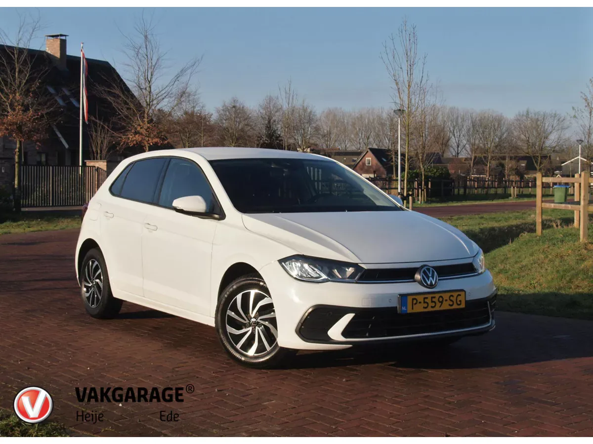 Volkswagen Polo (2022) — foto 1
