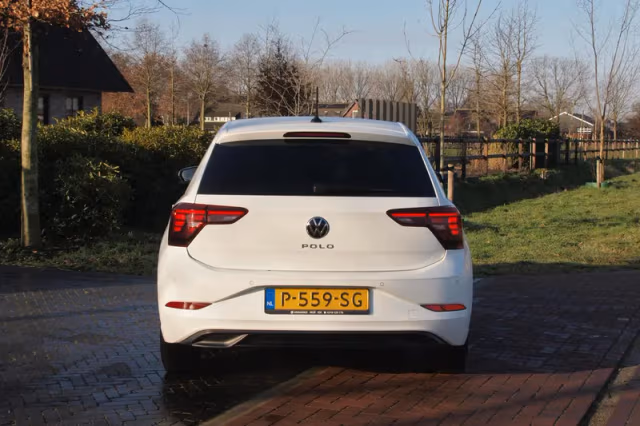 Volkswagen Polo (2022) thumbnail 11