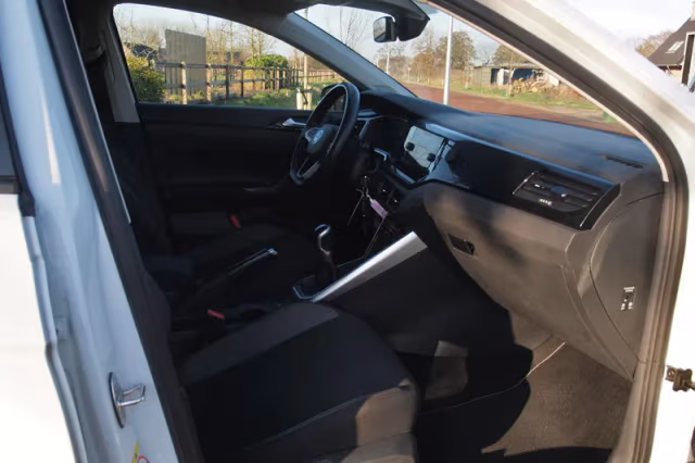 Volkswagen Polo (2022) thumbnail 14